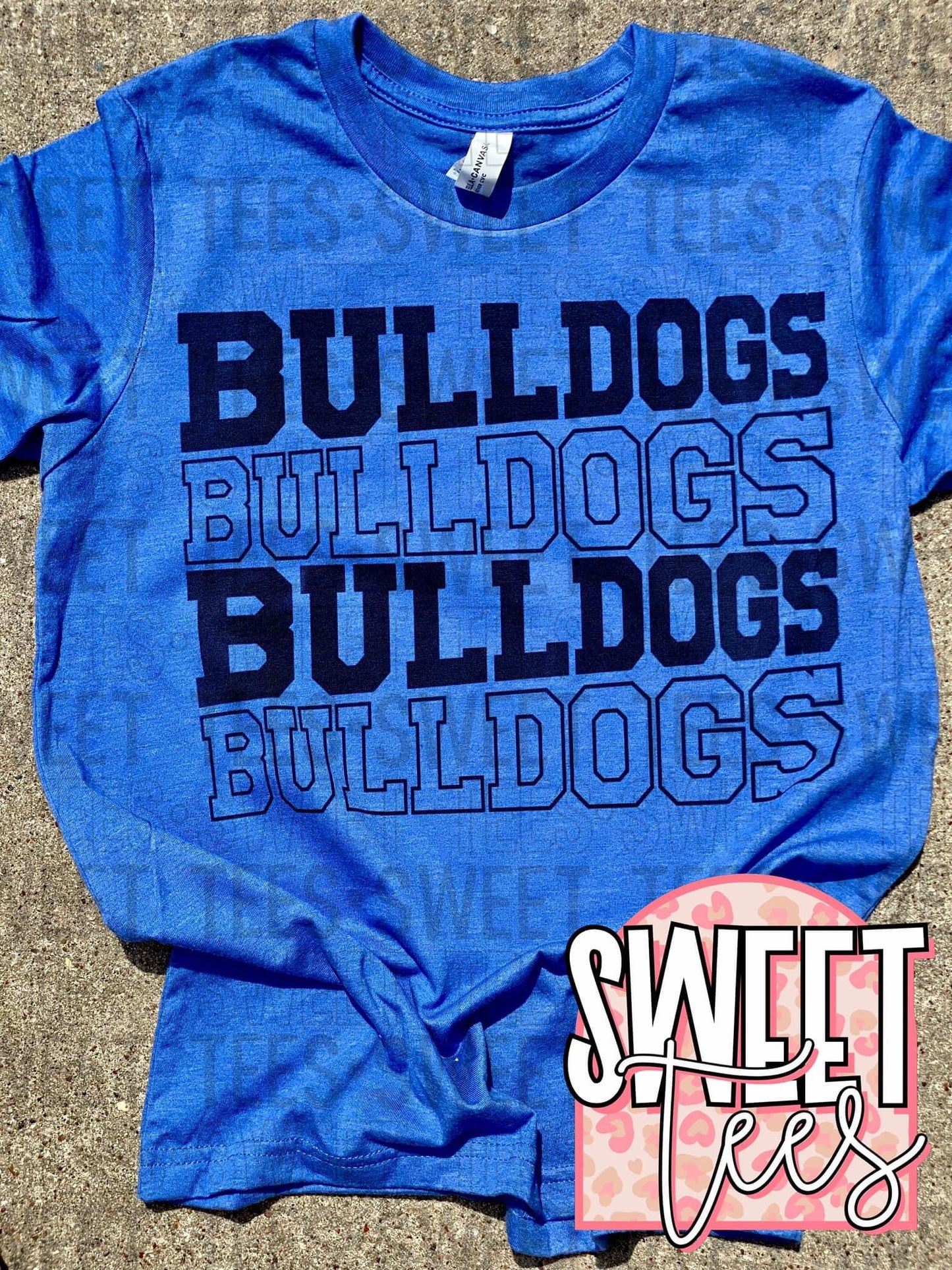 Bulldogs In and Out tee