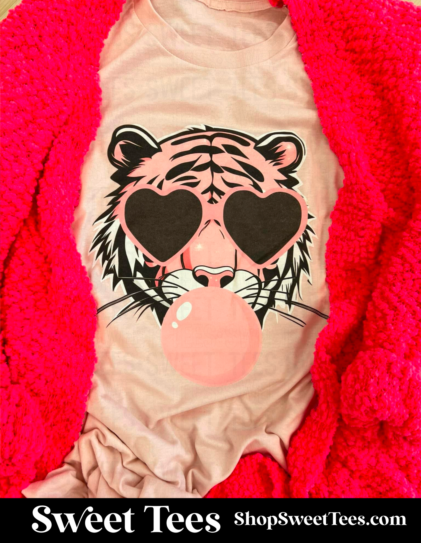 Bubblegum Tiger tee