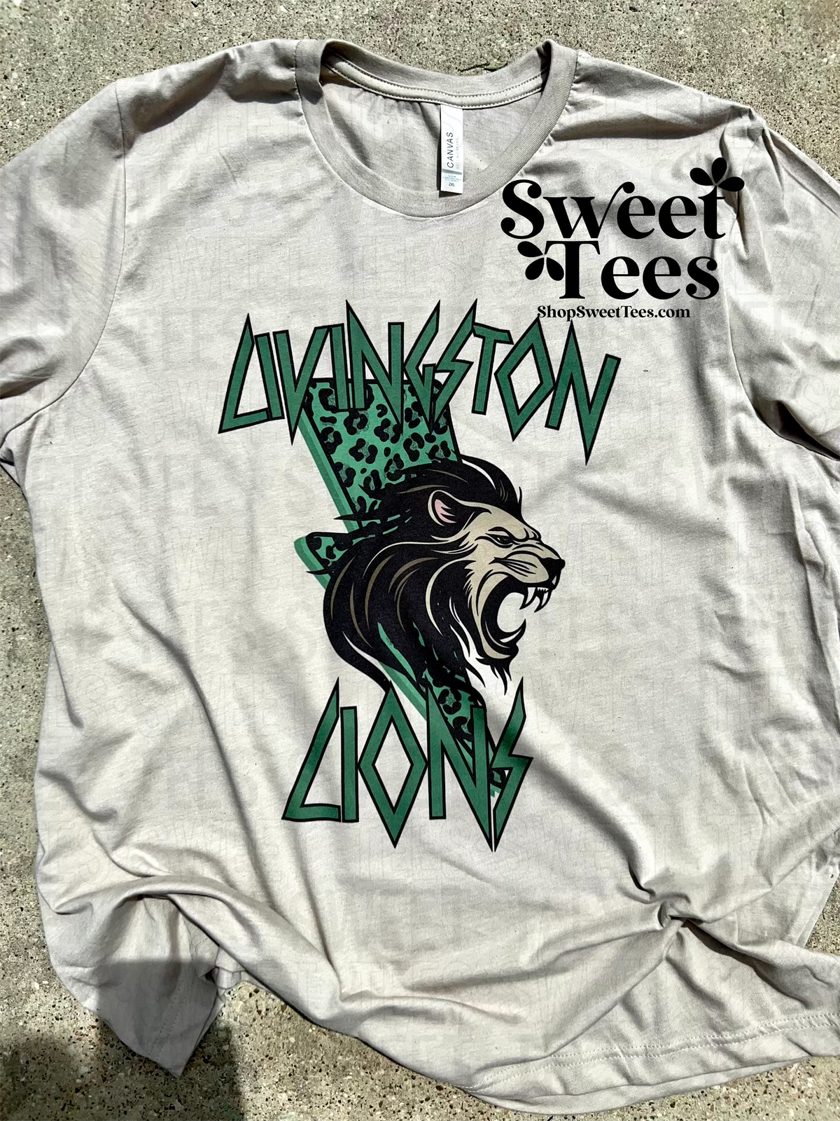 Def Lions Bolt tee