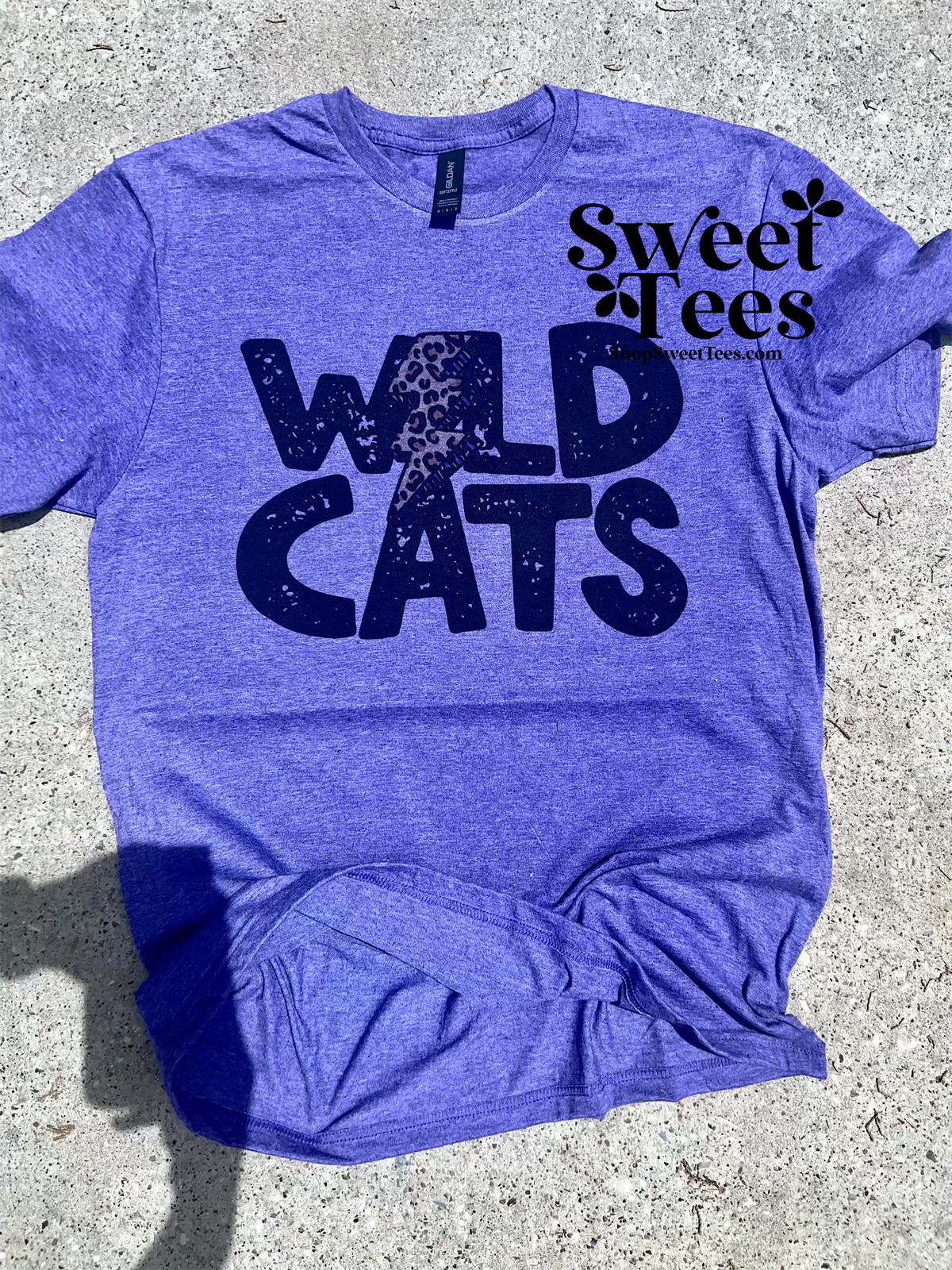 Big Sandy Wildcats Leopard Bolt tee