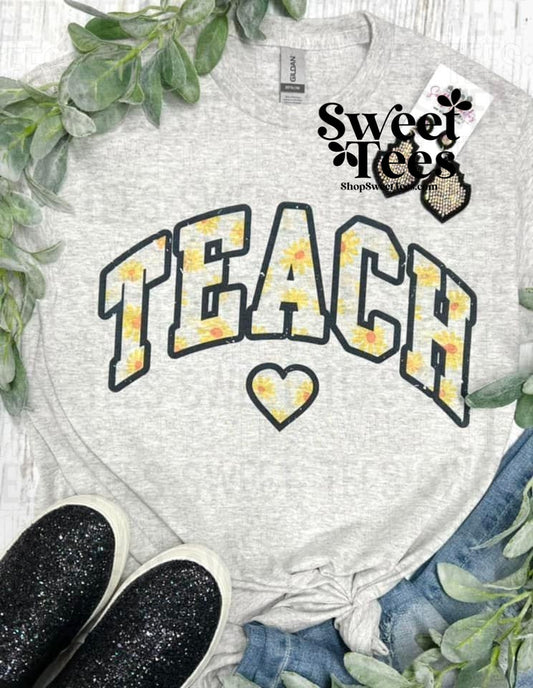 Teach University Daisy Flower tee