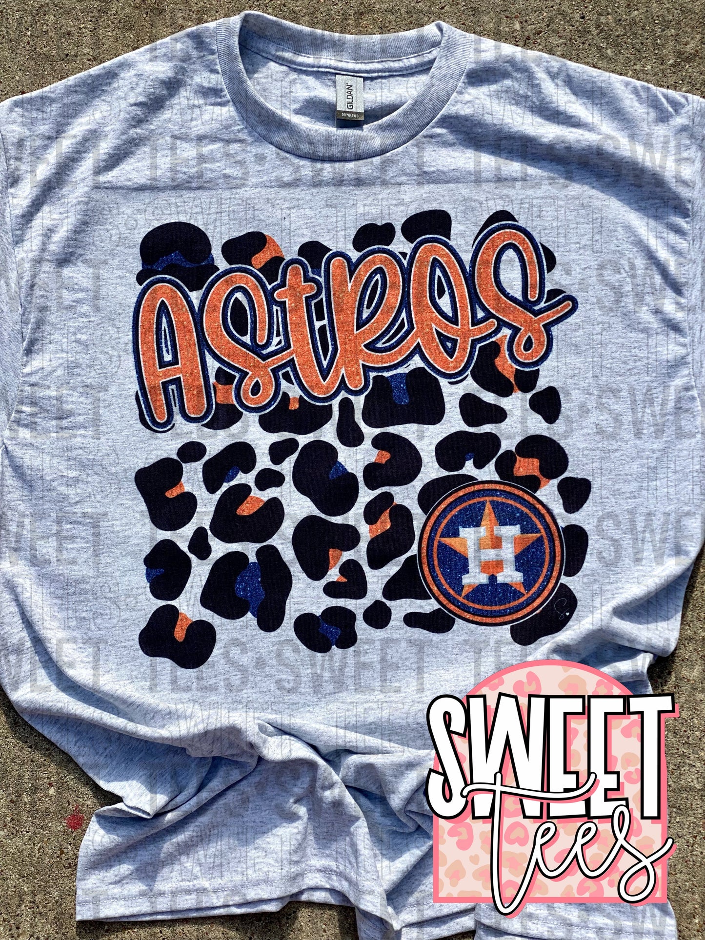 Astros Leopard tee