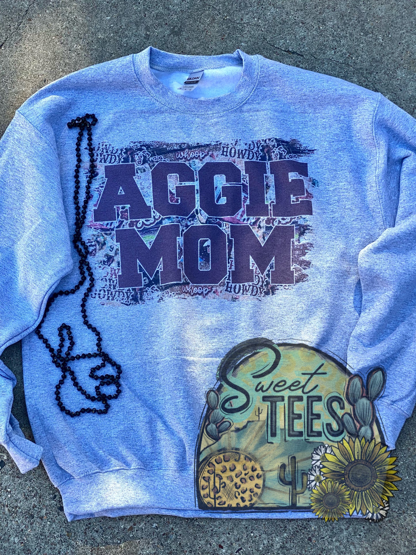 Aggie Mom sweatshirt