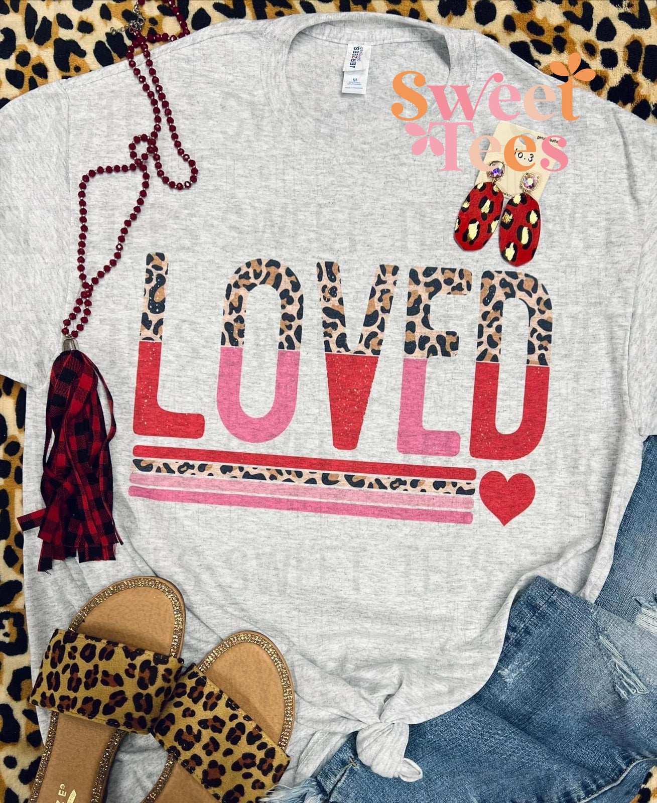 Loved Leopard Letter tee