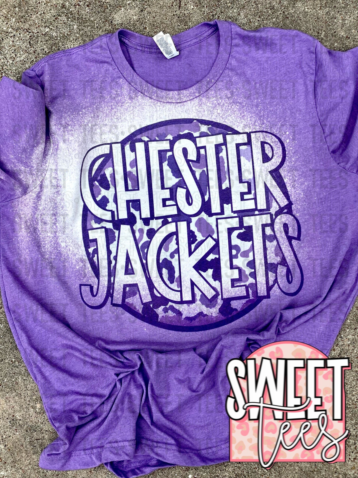 Chester Jackets Purple Leopard Circle tee